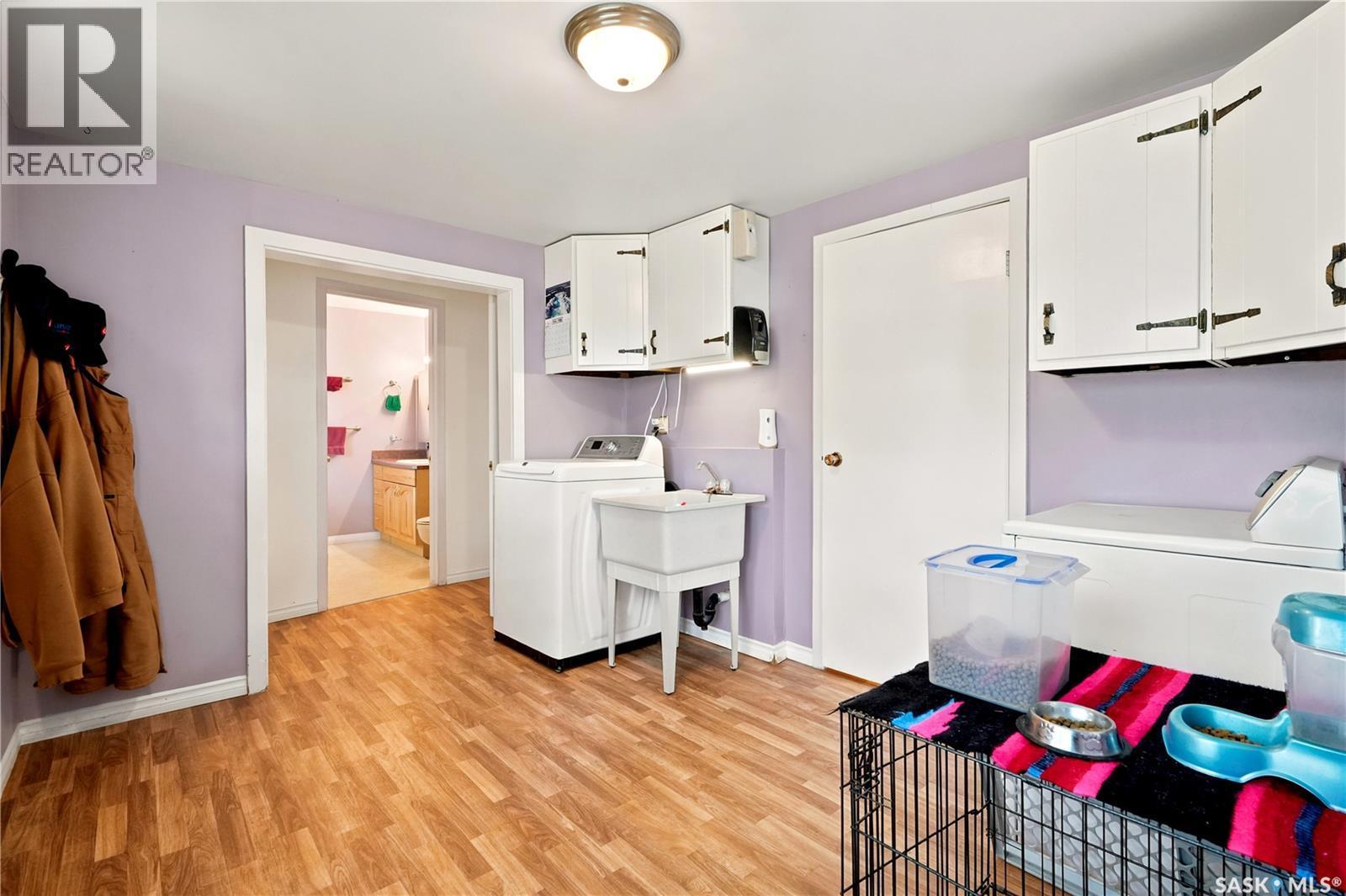 749 Gibson Road, Balgonie, SK - Indoor Photo Showing Laundry Room