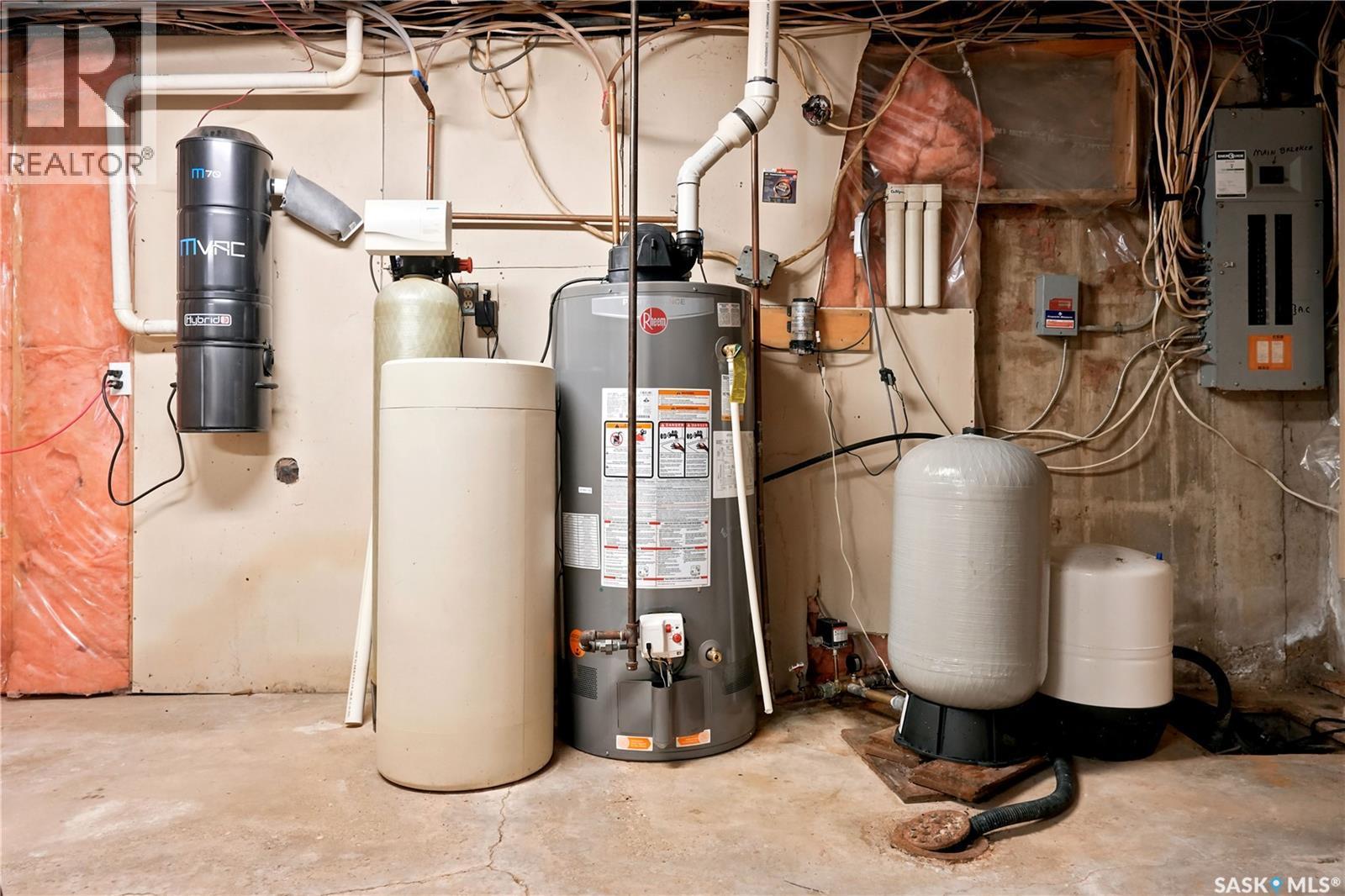 749 Gibson Road, Balgonie, SK - Indoor Photo Showing Basement