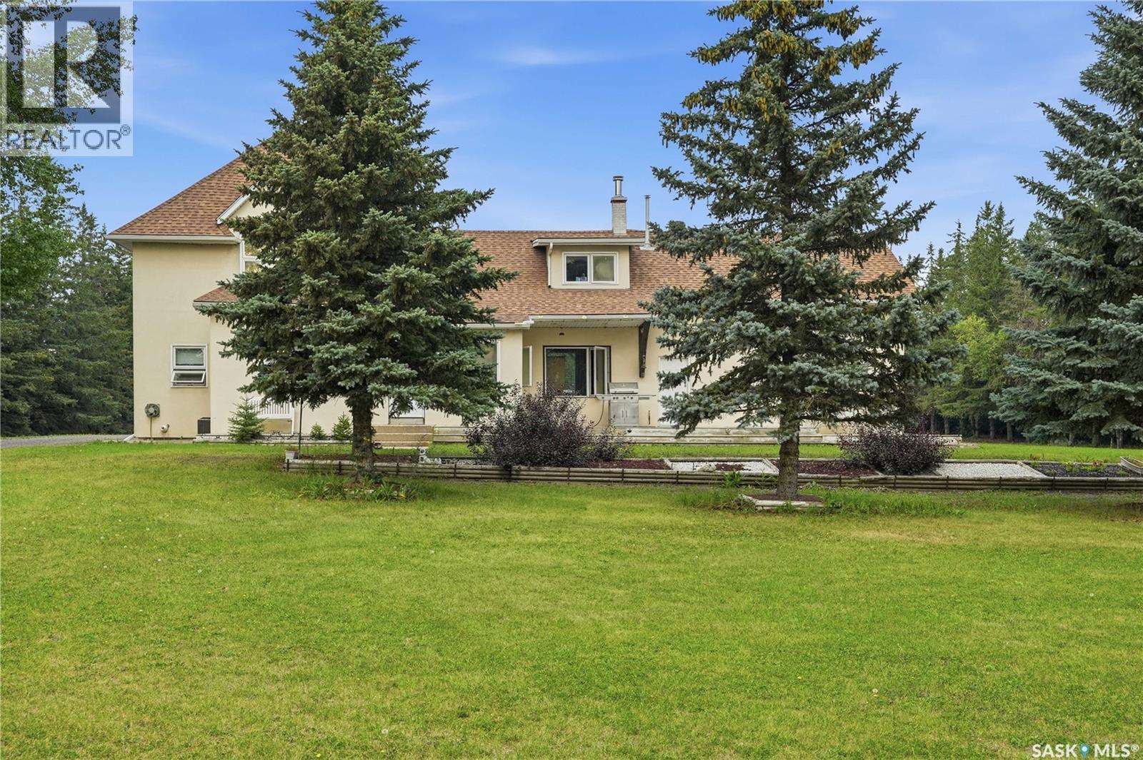 749 Gibson Road, Balgonie, SK - Outdoor