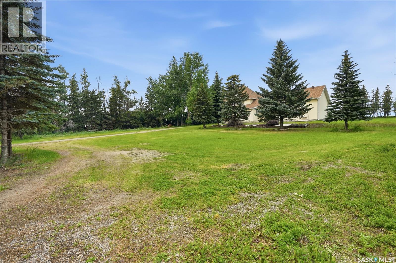 749 Gibson Road, Balgonie, SK - Outdoor
