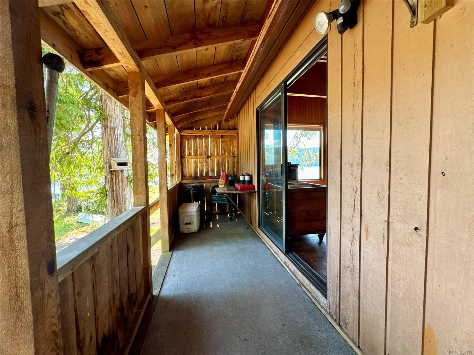 185 Leeson Point Rd, Quatsino, BC