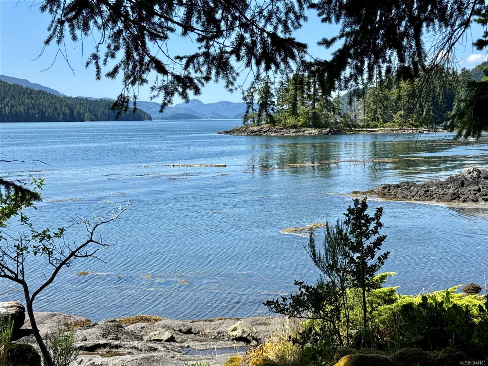 185 Leeson Point Rd, Quatsino, BC