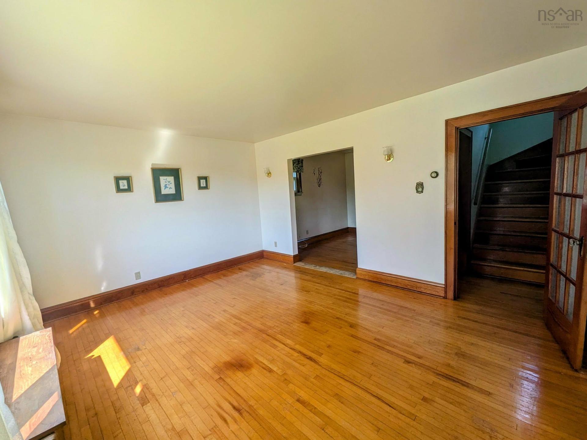 1843 Highway 4 Highway, Reserve Mines, NS - Indoor Photo Showing Other Room