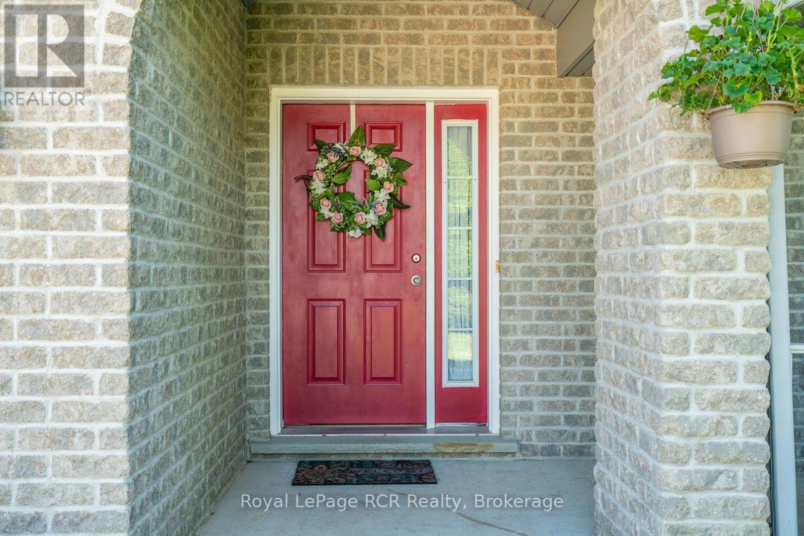 246 16Th Avenue Crescent, Hanover, ON - Outdoor