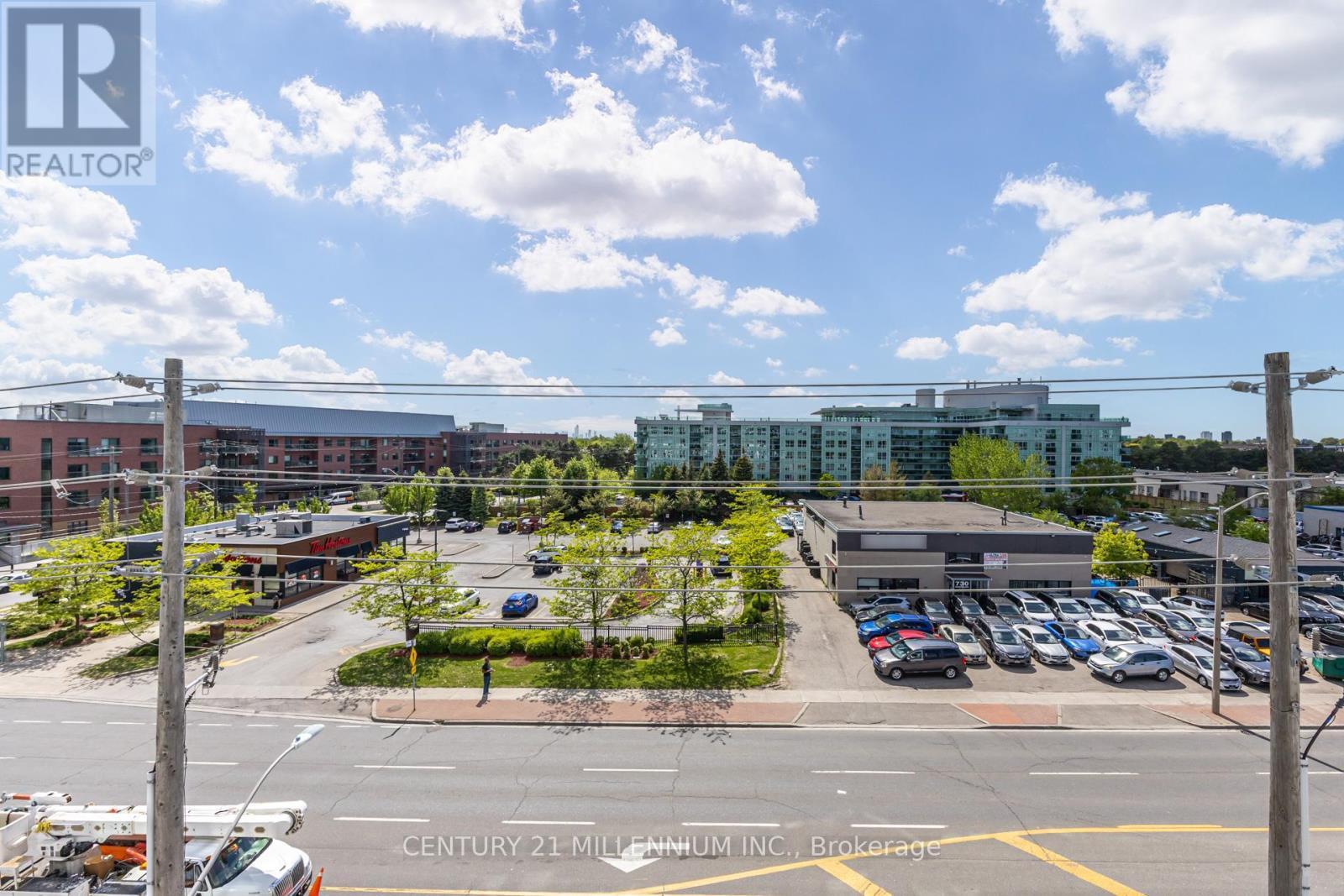 415 - 20 Deans Drive, Toronto, ON - Outdoor With View