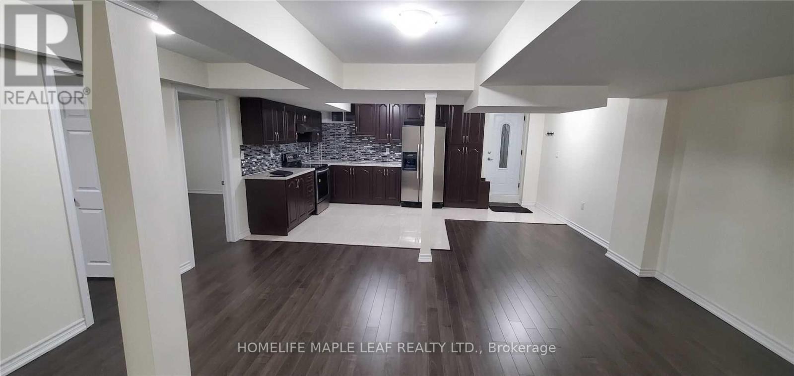 5 Gallucci Crescent, Brampton, ON - Indoor Photo Showing Kitchen