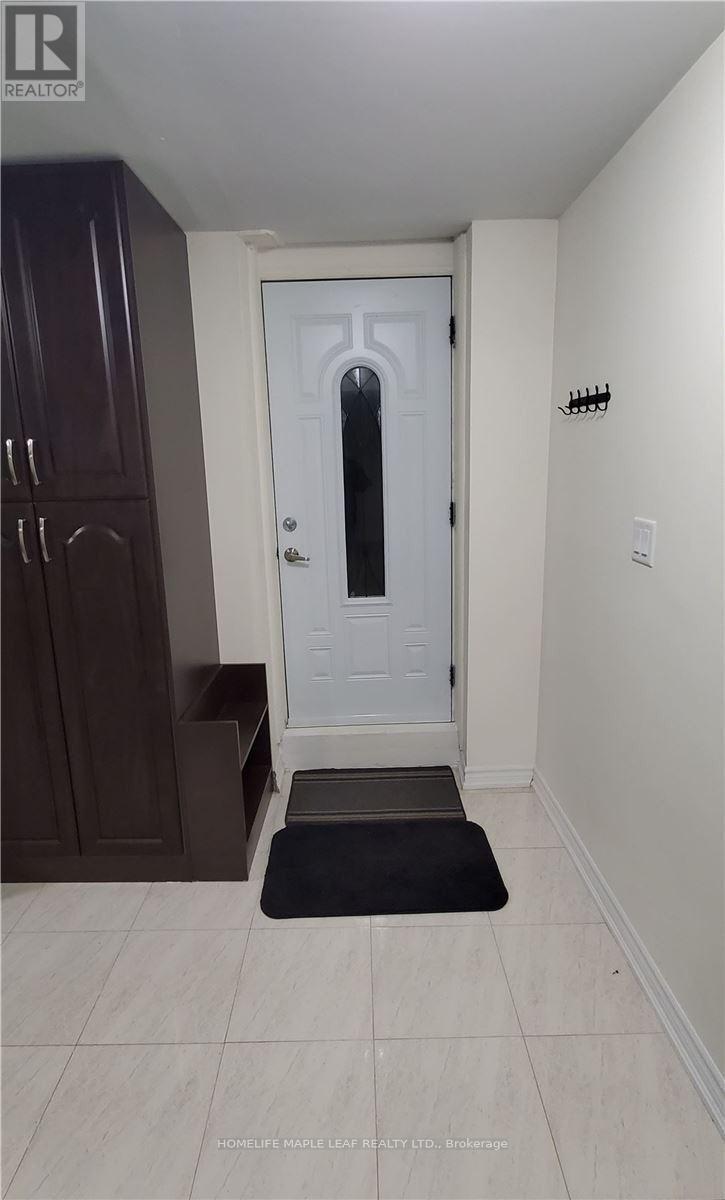 5 Gallucci Crescent, Brampton, ON - Indoor Photo Showing Other Room