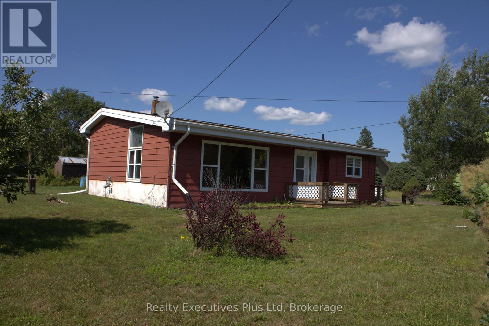 106 Cheryl Crescent, Strong, ON - Outdoor