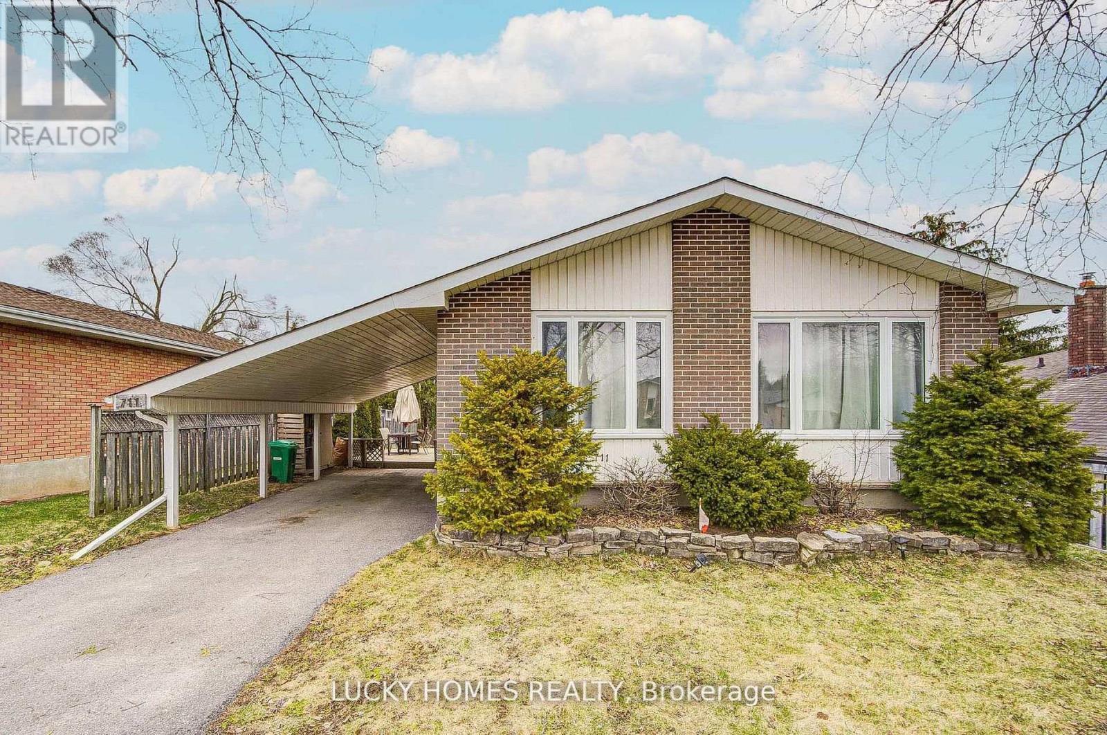 711 Otonabee Drive, Peterborough, ON - Outdoor