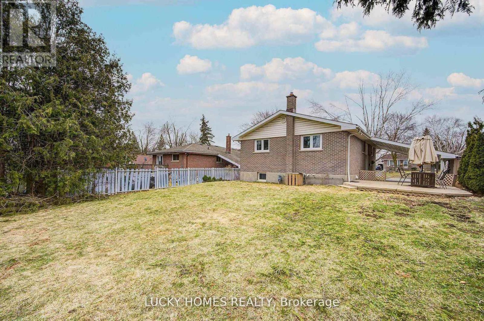 711 Otonabee Drive, Peterborough, ON - Outdoor