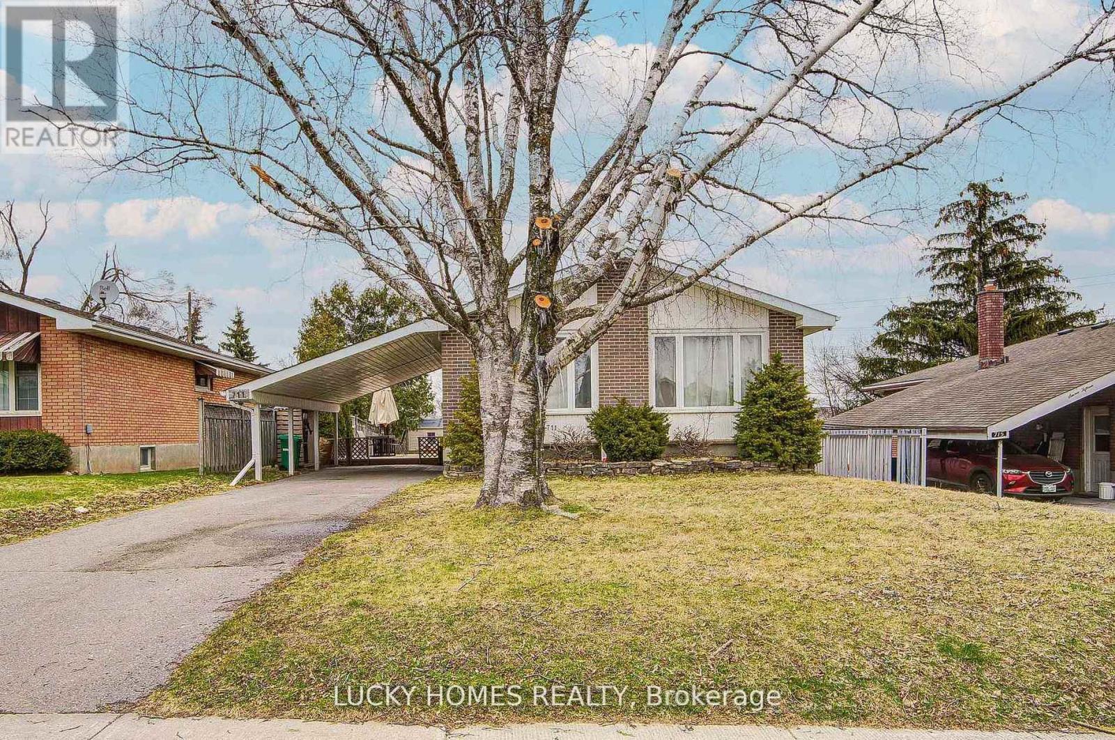 711 Otonabee Drive, Peterborough, ON - Outdoor