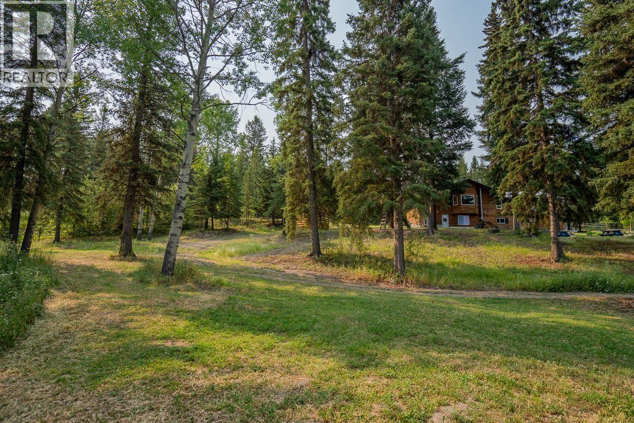 6650 Ryall Road, Lone Butte, BC - Outdoor