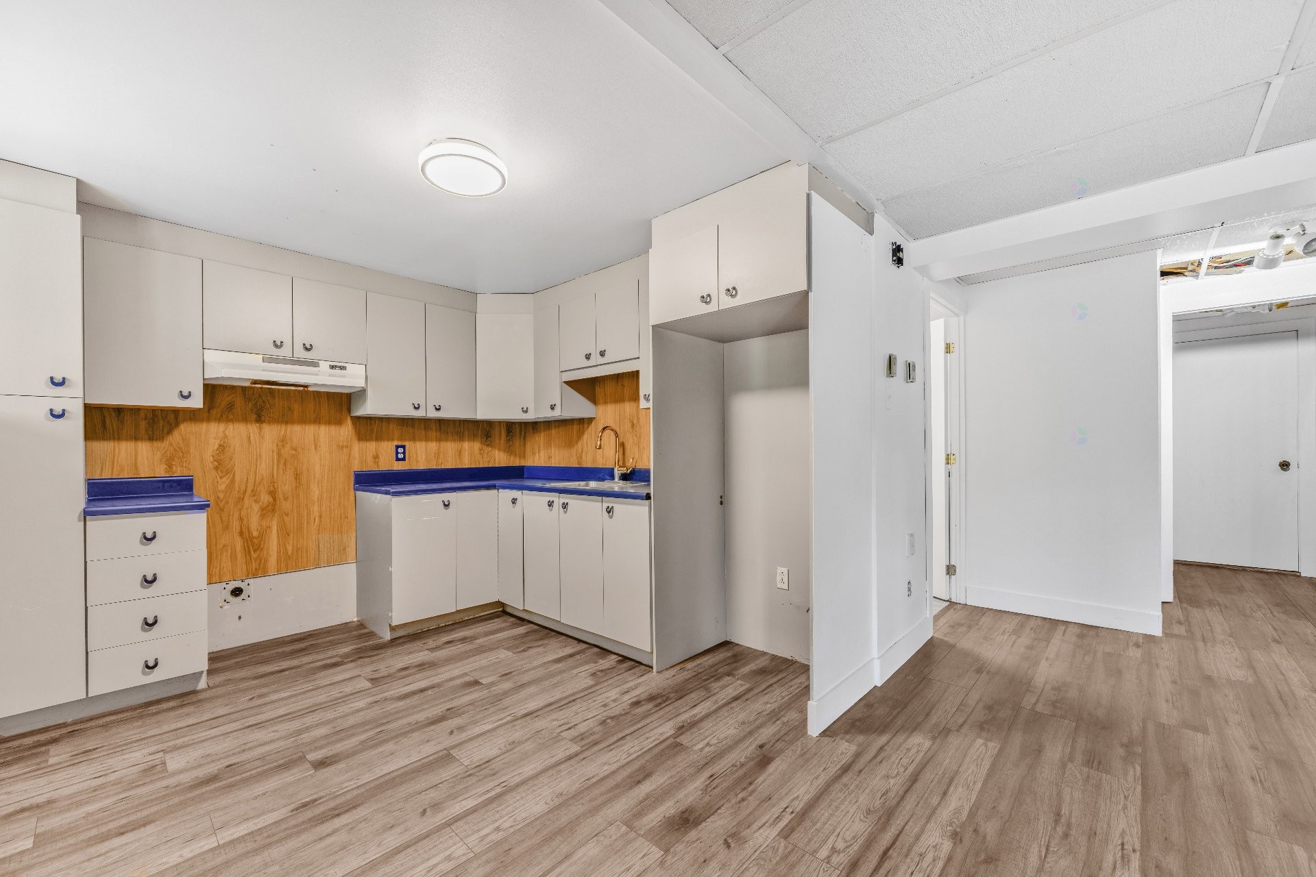 Kitchen - 4015 Ch. Plaisance, Sainte-Julienne, QC - Indoor Photo Showing Kitchen