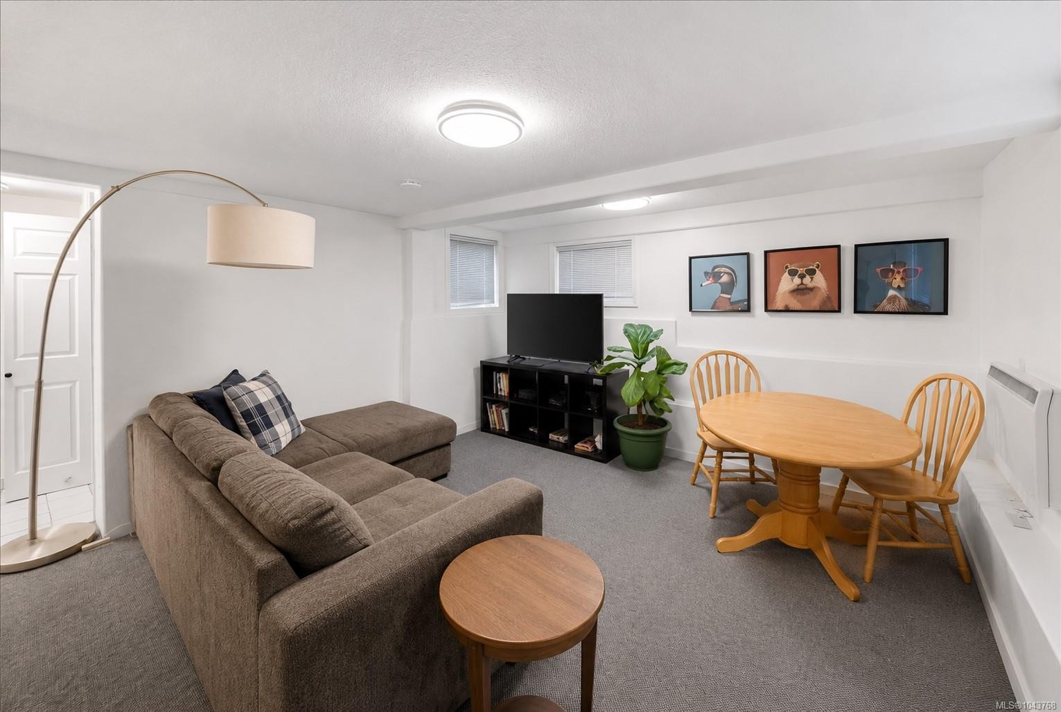 1120 Caledonia Ave, Victoria, BC