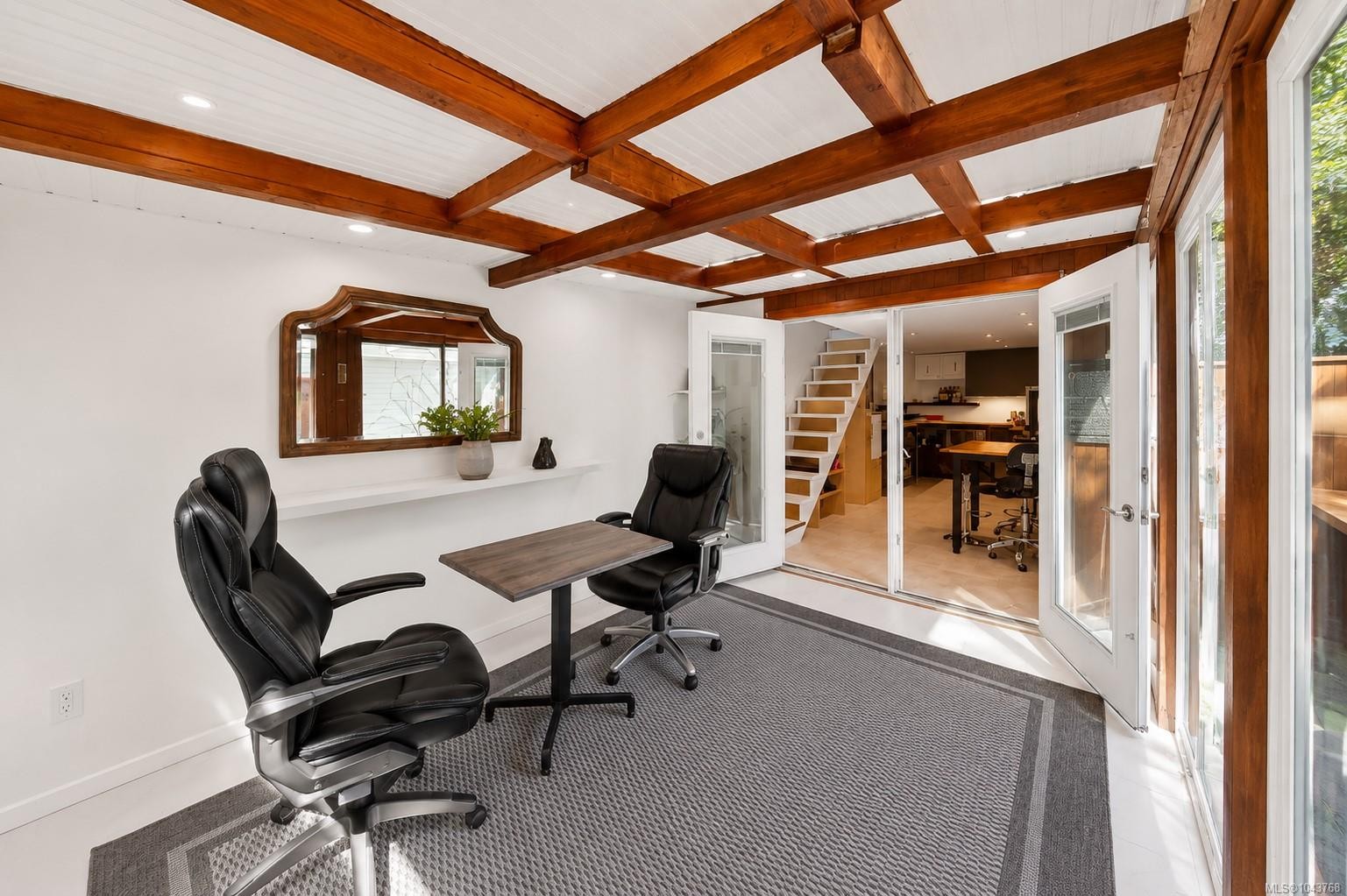1120 Caledonia Ave, Victoria, BC