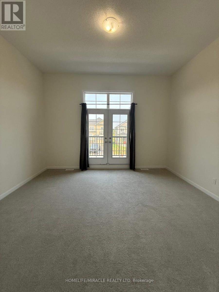 127 Oakmont Drive, Loyalist, ON - Indoor Photo Showing Other Room