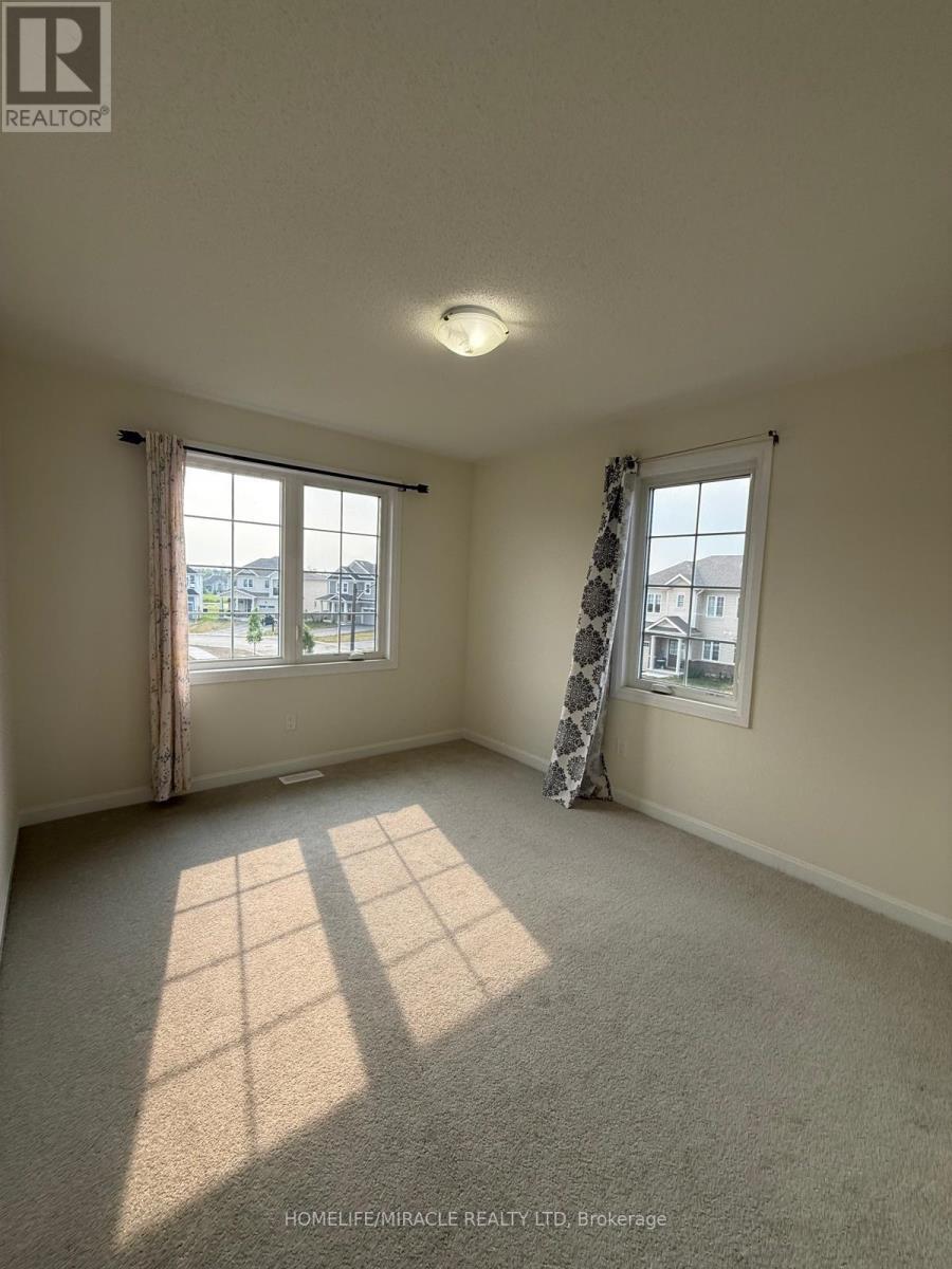 127 Oakmont Drive, Loyalist, ON - Indoor Photo Showing Other Room