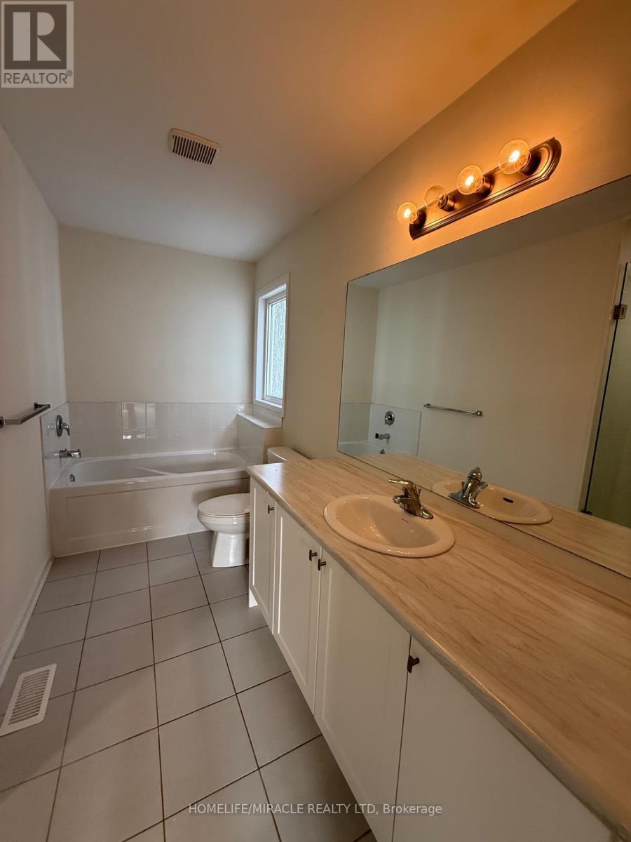 127 Oakmont Drive, Loyalist, ON - Indoor Photo Showing Bathroom