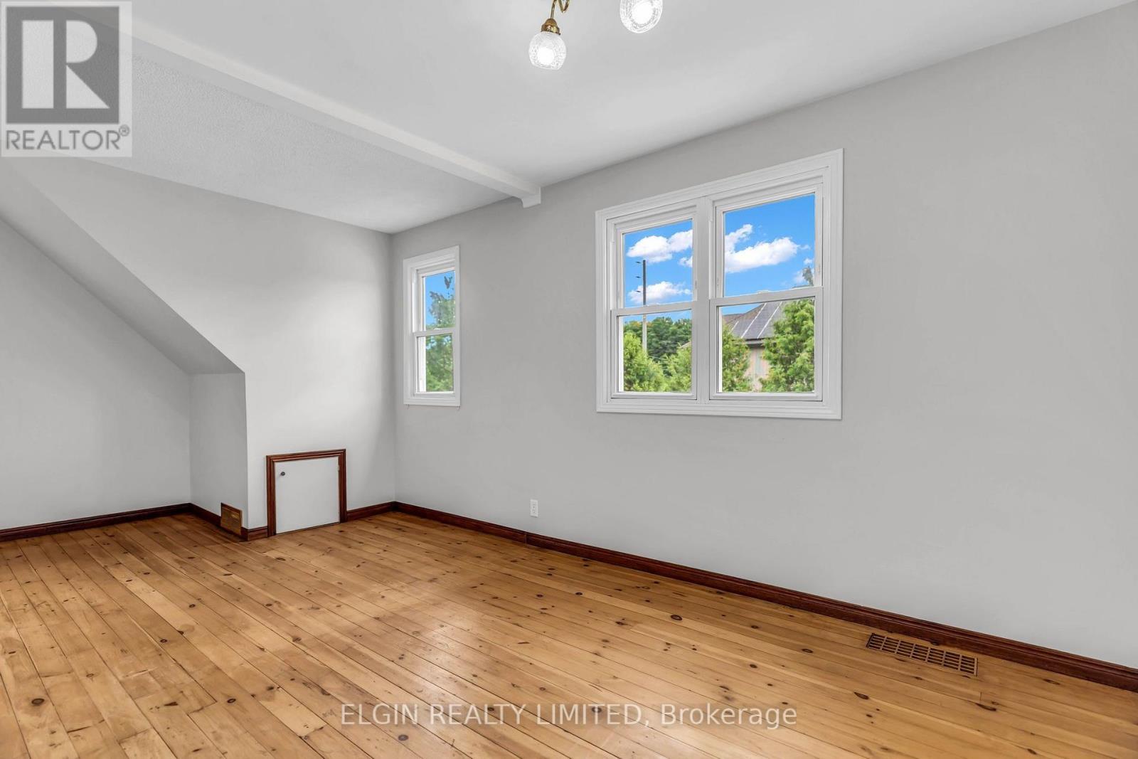 43212 Southdale Line, St. Thomas, ON - Indoor Photo Showing Other Room