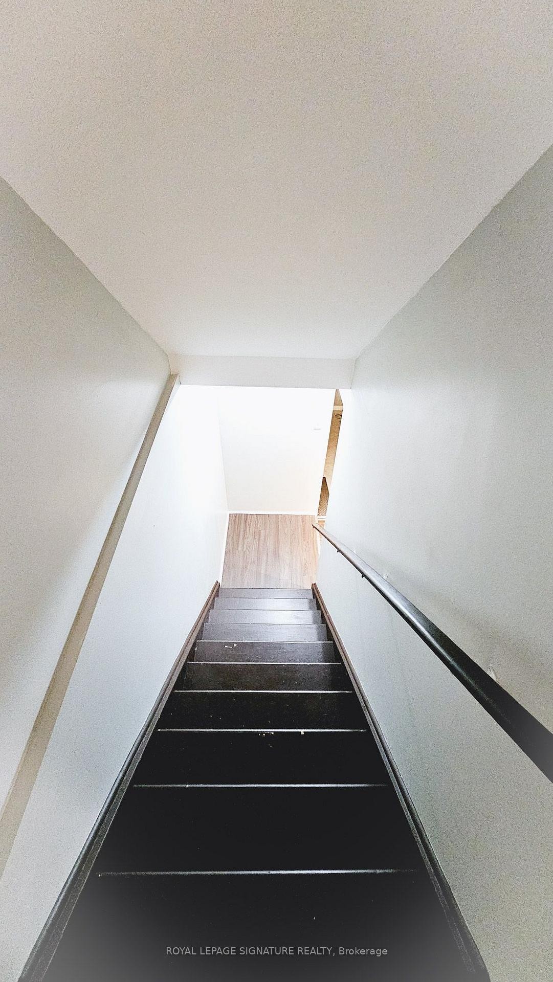 10 Keith Crescent, St. Catharines, ON - Indoor Photo Showing Other Room