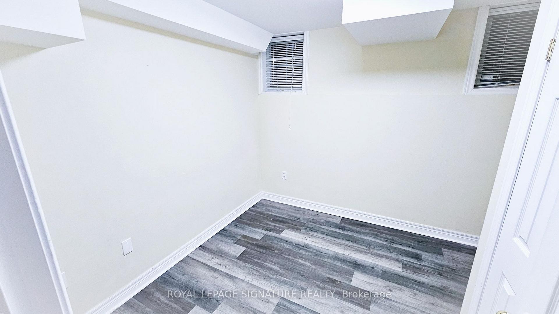 10 Keith Crescent, St. Catharines, ON - Indoor Photo Showing Other Room