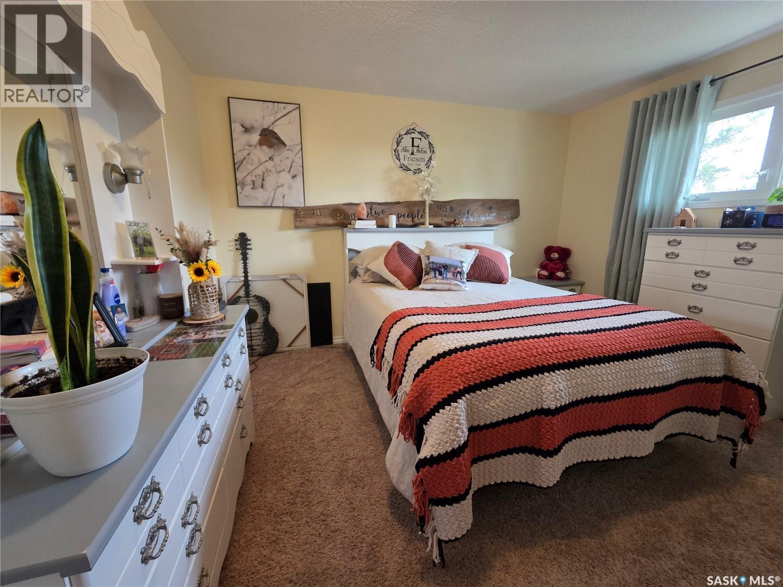 1321 Herbert Avenue, Herbert, SK