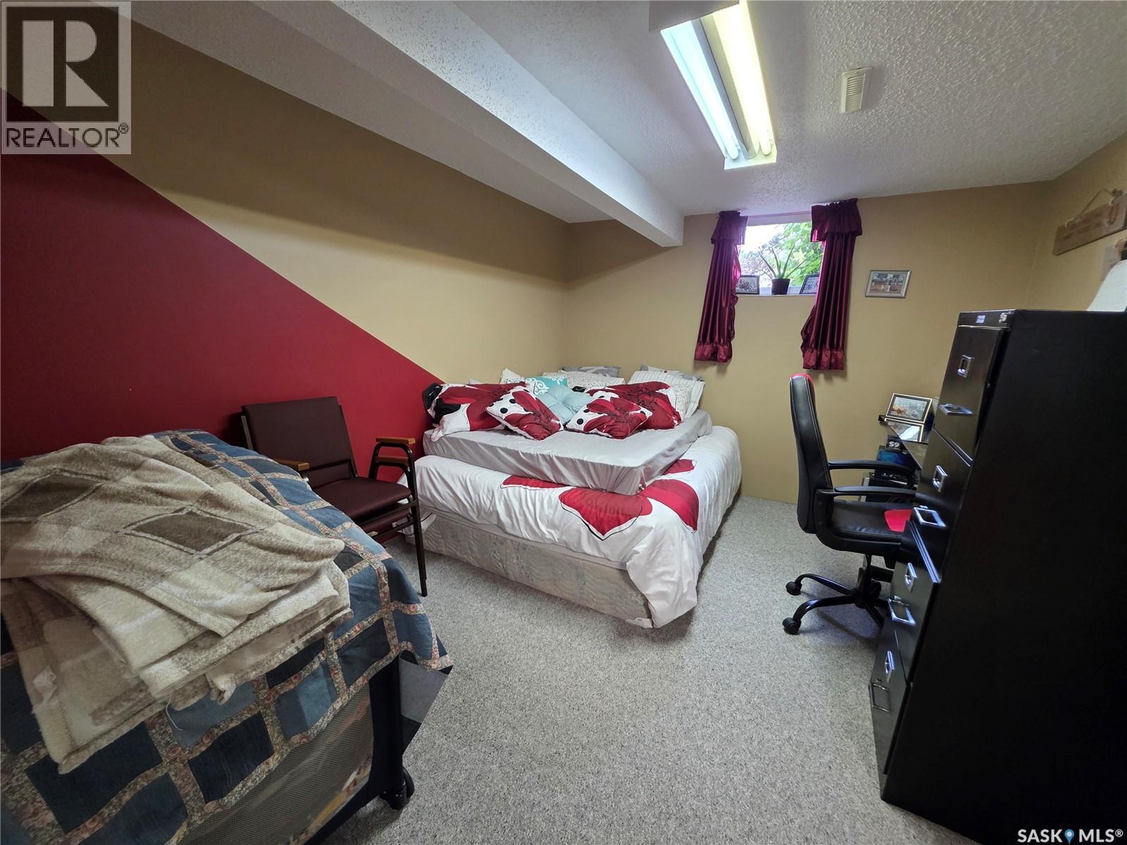 1321 Herbert Avenue, Herbert, SK