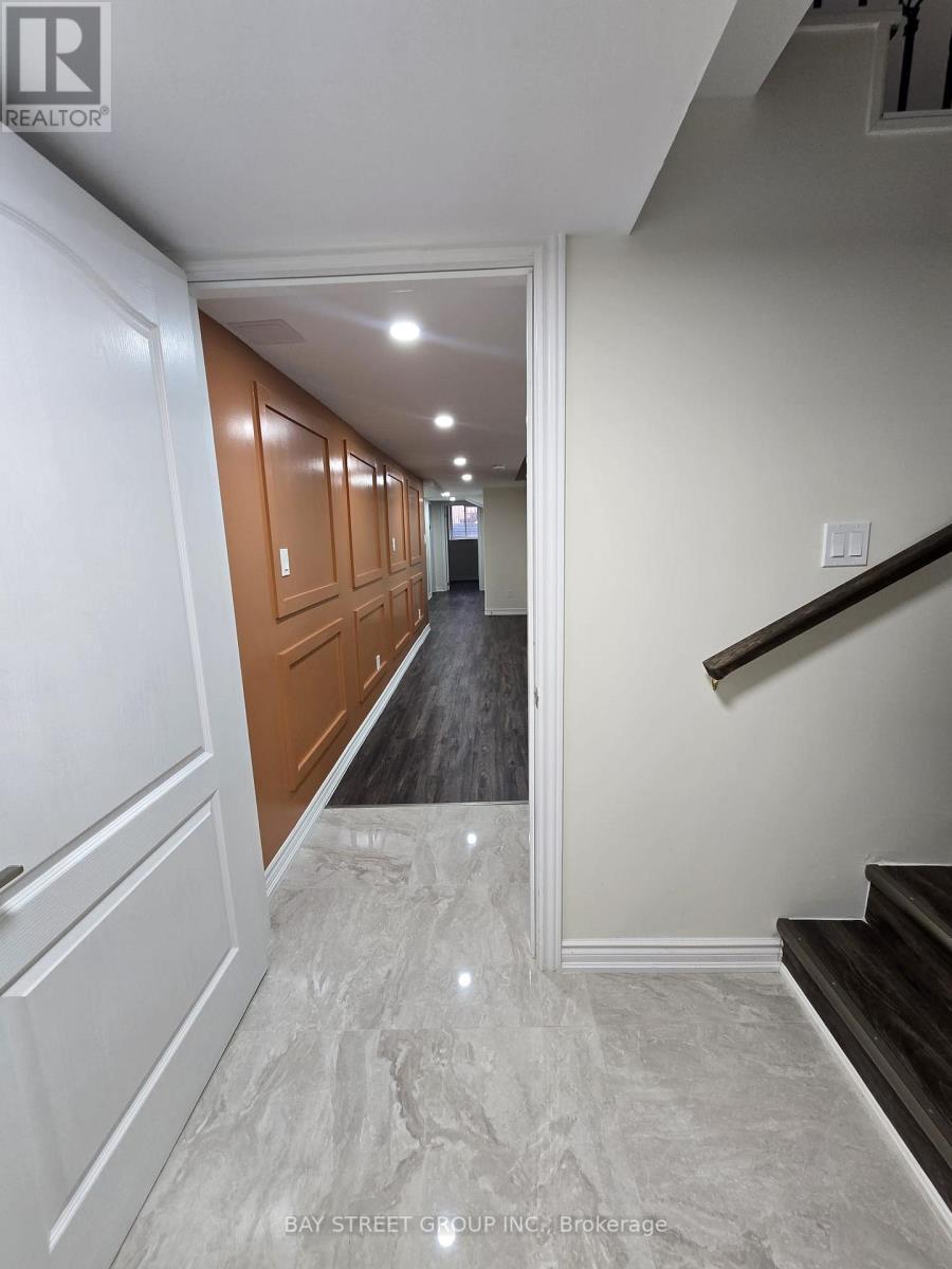 39 Decast Crescent, Markham, ON