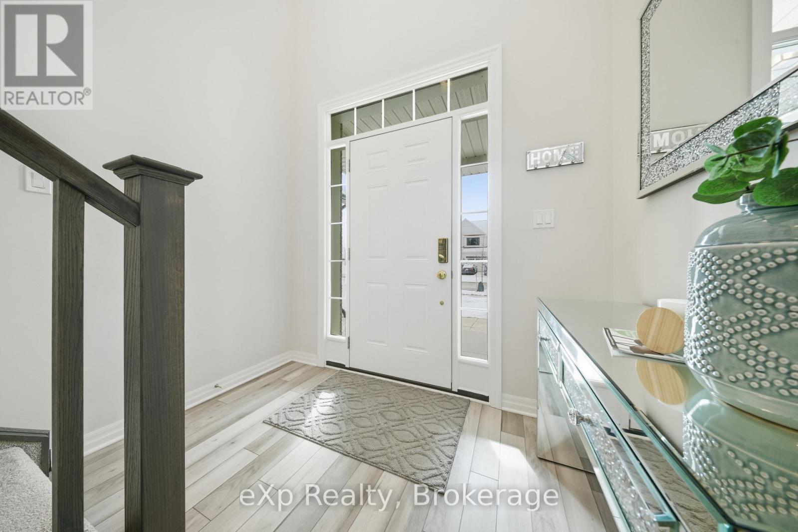 89 Acorn Trail, St. Thomas, ON - Indoor Photo Showing Other Room