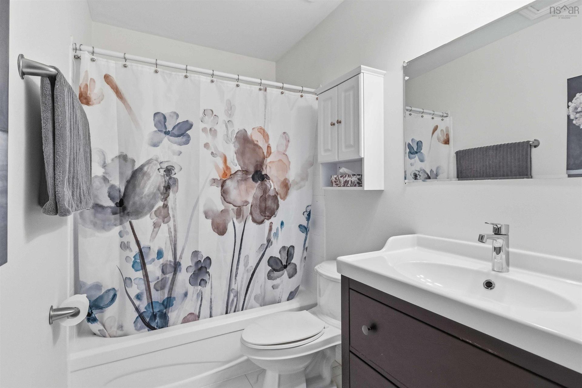 28 Hallmark Crescent, Cole Harbour, NS