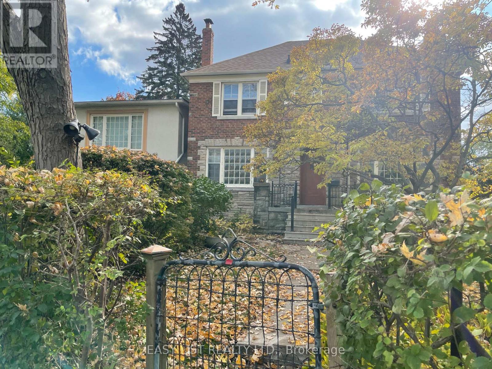 205 Ridley Boulevard, Toronto, ON - Outdoor