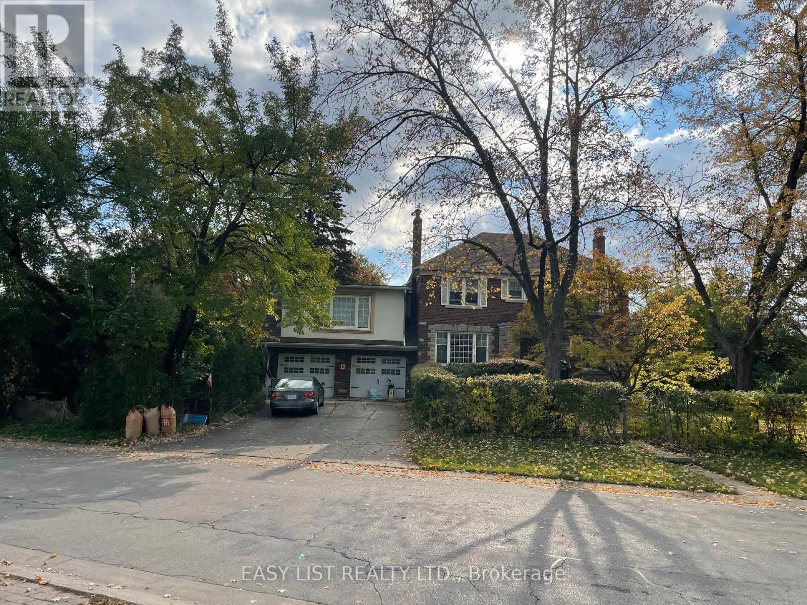 205 Ridley Boulevard, Toronto, ON - Outdoor