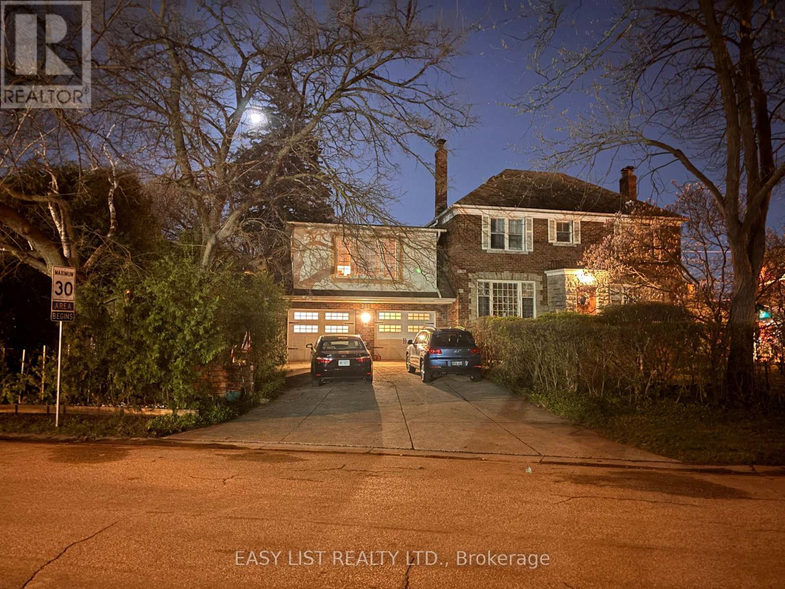 205 Ridley Boulevard, Toronto, ON - Outdoor