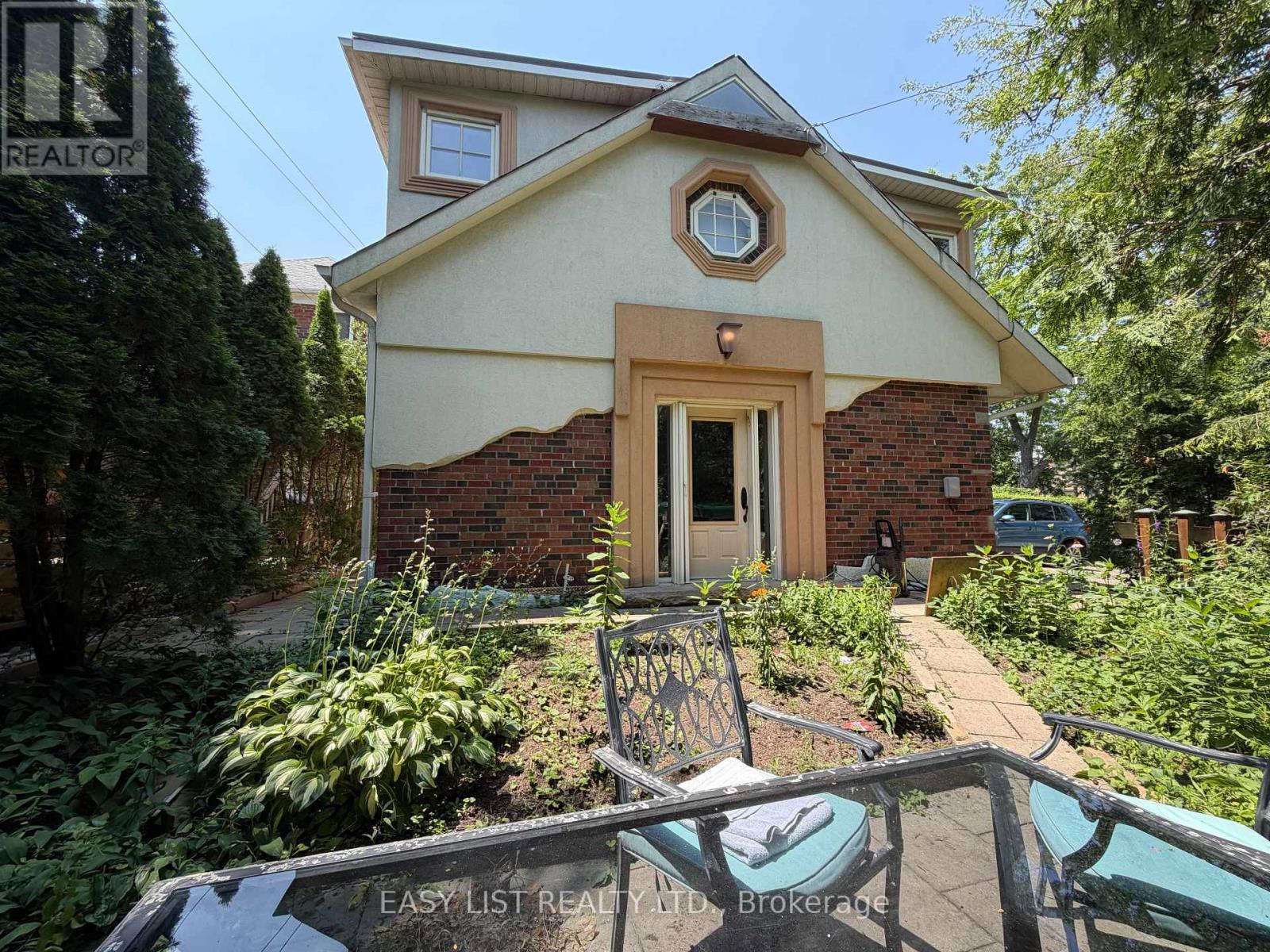 205 Ridley Boulevard, Toronto, ON - Outdoor