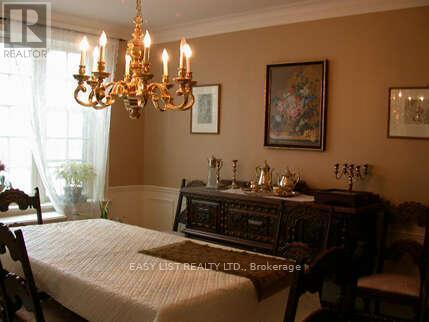 205 Ridley Boulevard, Toronto, ON - Indoor Photo Showing Dining Room
