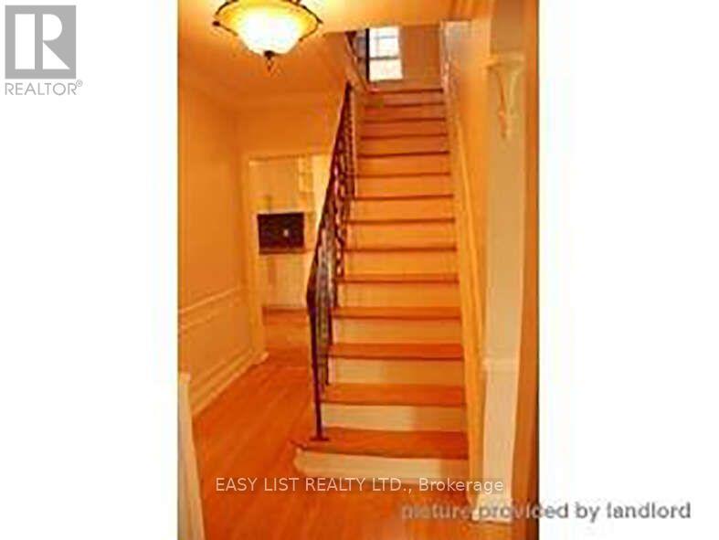 205 Ridley Boulevard, Toronto, ON - Indoor Photo Showing Other Room