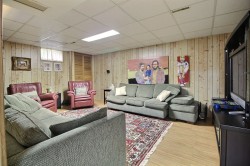 Family Room - 
