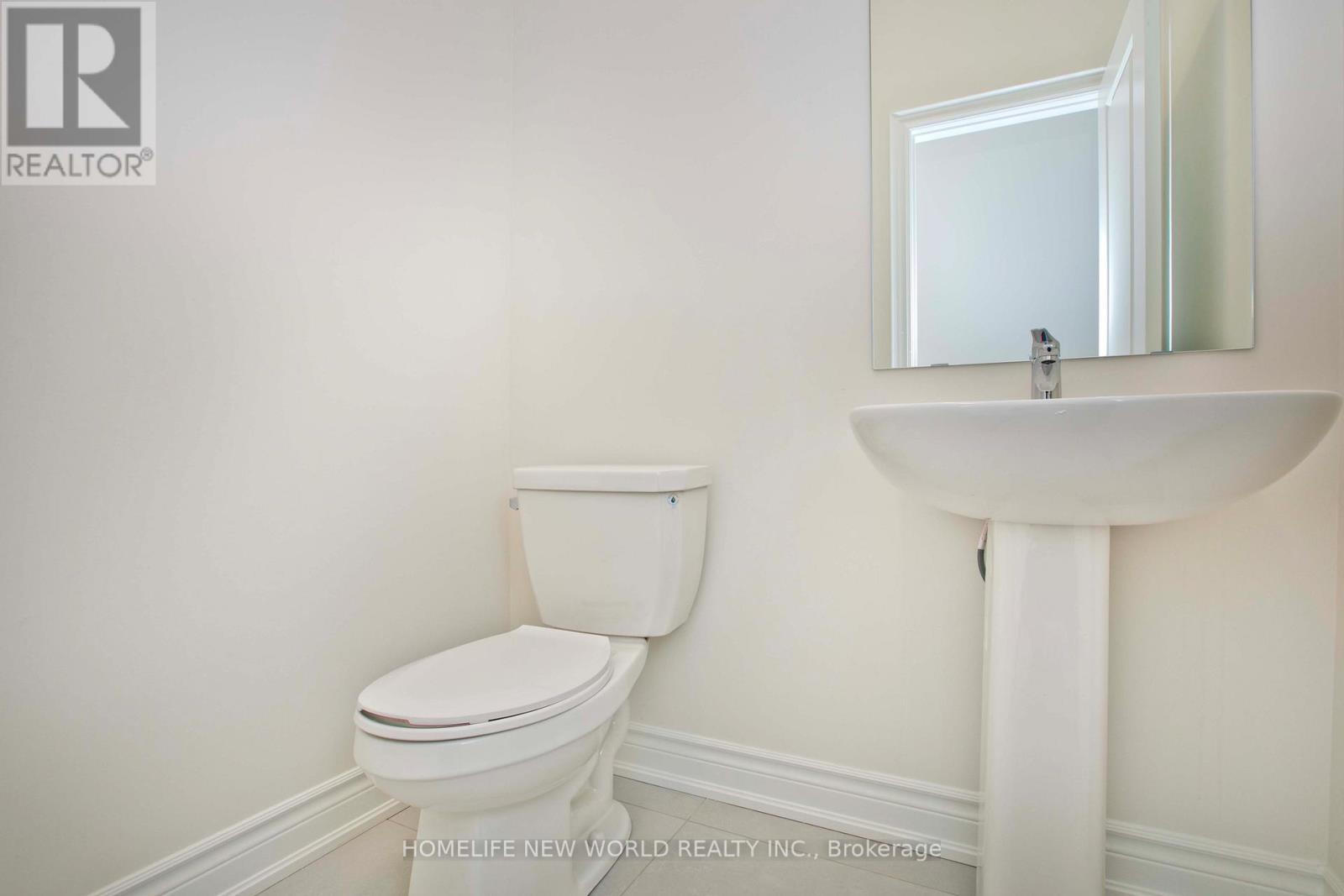 2970 Gatestone Path, Pickering, ON - Indoor Photo Showing Bathroom