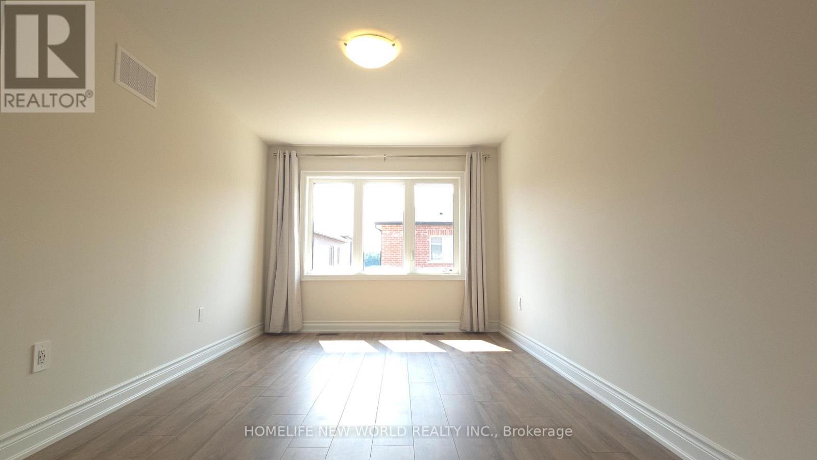 2970 Gatestone Path, Pickering, ON - Indoor Photo Showing Other Room