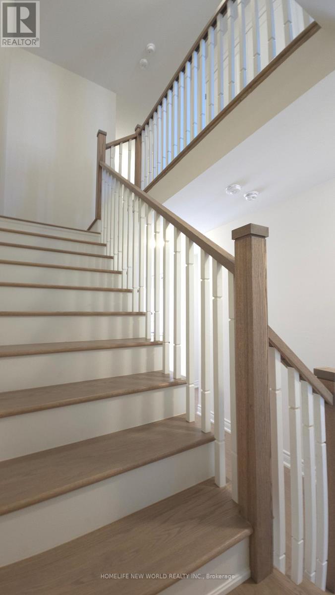 2970 Gatestone Path, Pickering, ON - Indoor Photo Showing Other Room