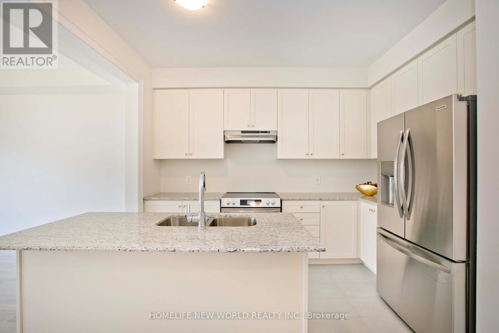 2970 Gatestone Path, Pickering, ON - Indoor Photo Showing Kitchen With Stainless Steel Kitchen With Upgraded Kitchen