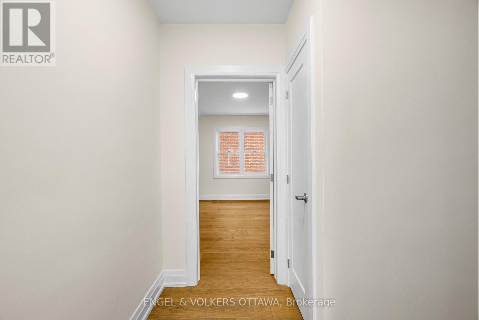 Second Floor Hall Closet - 581 Windermere Avenue, Ottawa, ON - Indoor Photo Showing Other Room