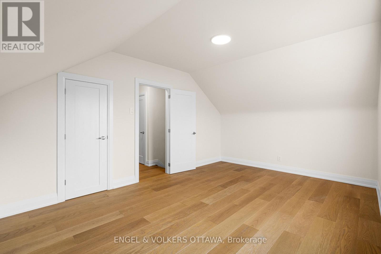 Second Floor Bedroom - 581 Windermere Avenue, Ottawa, ON - Indoor Photo Showing Other Room