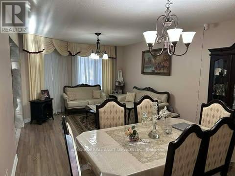 3546 Italia Crescent, Mississauga, ON - Indoor Photo Showing Dining Room
