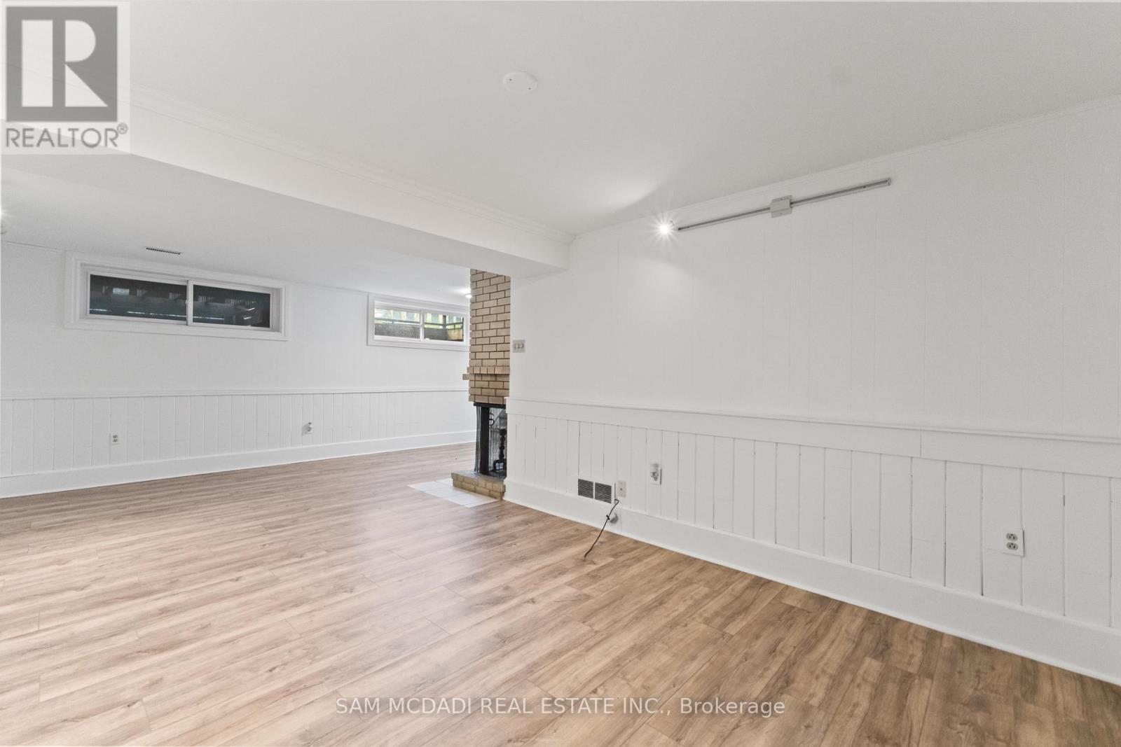 927 Ingersoll Court, Mississauga, ON - Indoor Photo Showing Other Room