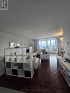 Bright South/West facing unit - 