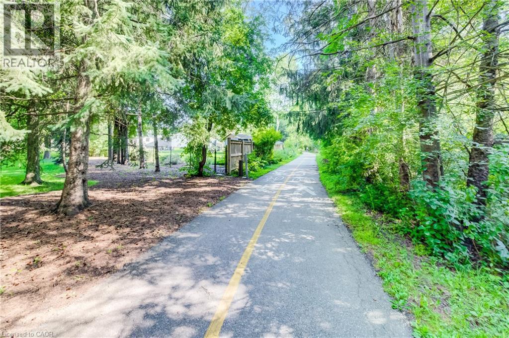 291 Villa Place, Waterloo, ON - Outdoor