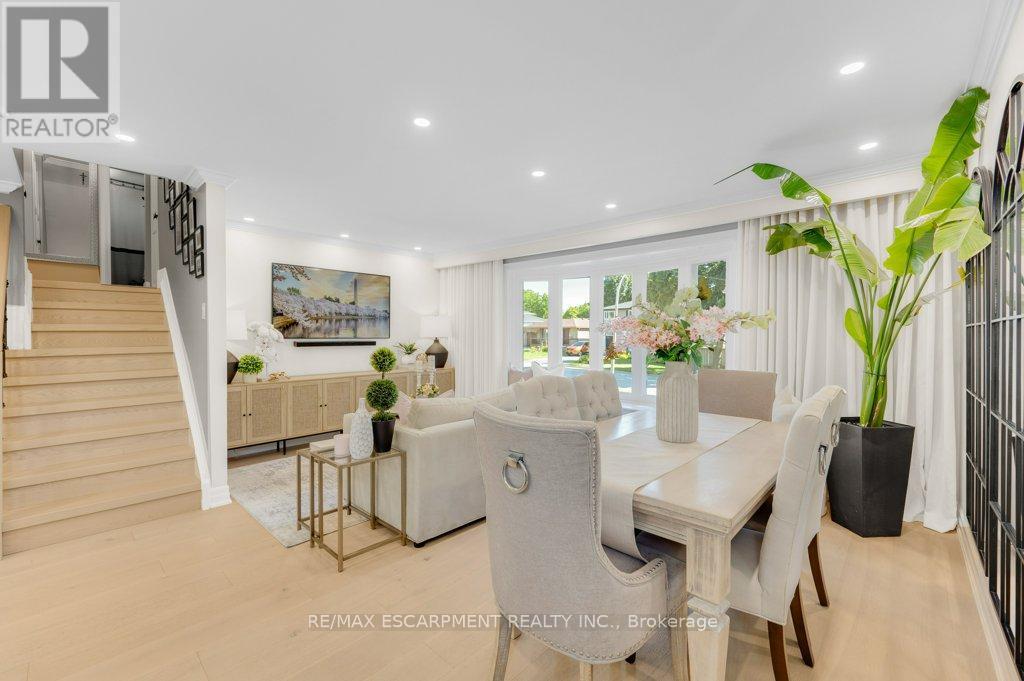 1482 Epping Road, Burlington, ON - Indoor