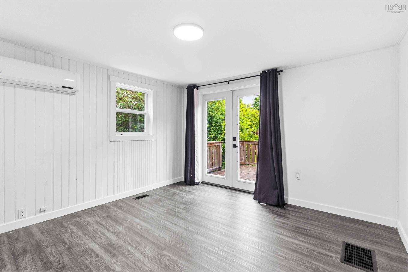 7 Eisenhauer Lane, Bridgewater, NS - Indoor