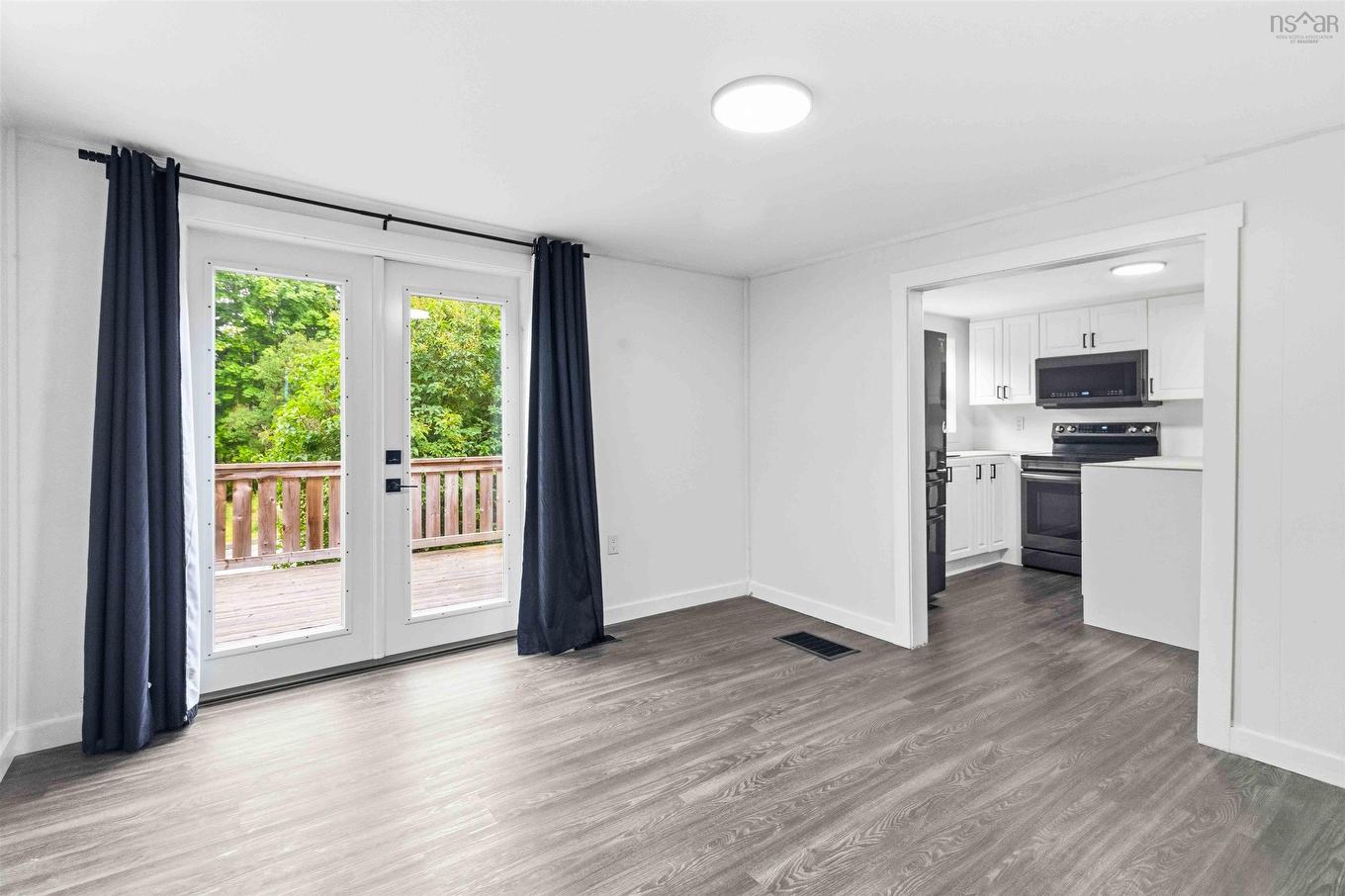 7 Eisenhauer Lane, Bridgewater, NS - Indoor Photo Showing Kitchen
